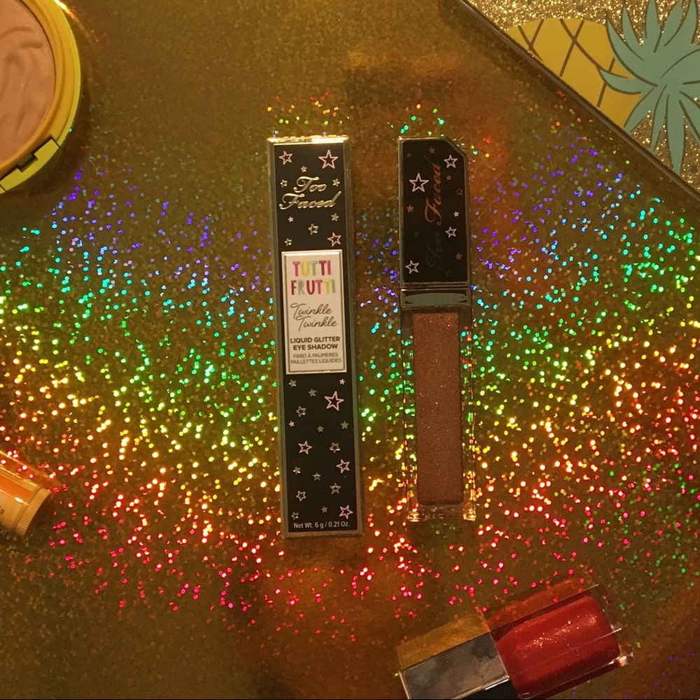 Too Faced Liquid Glitter Eyeshadow Citrus Mistress